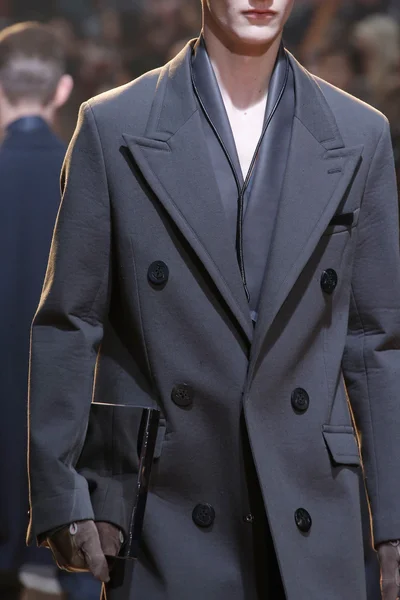 Look 103